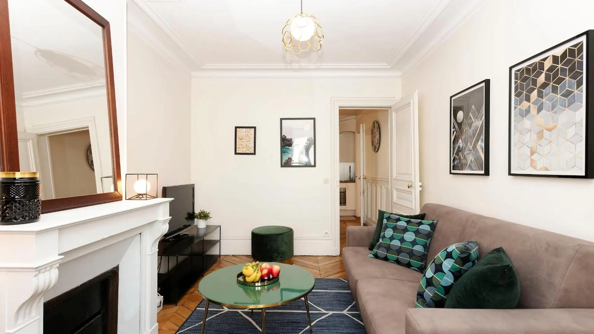 Apartment Bnbnova - Notre-Dame - 1Br With Balcony Paris